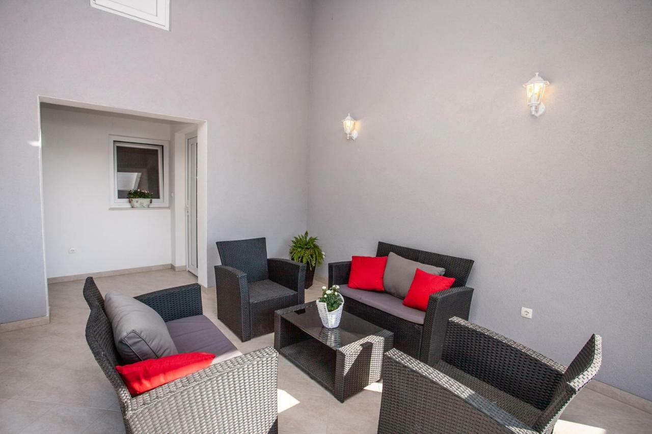 Luxury Sea View Apartment Jesenice  Exterior photo