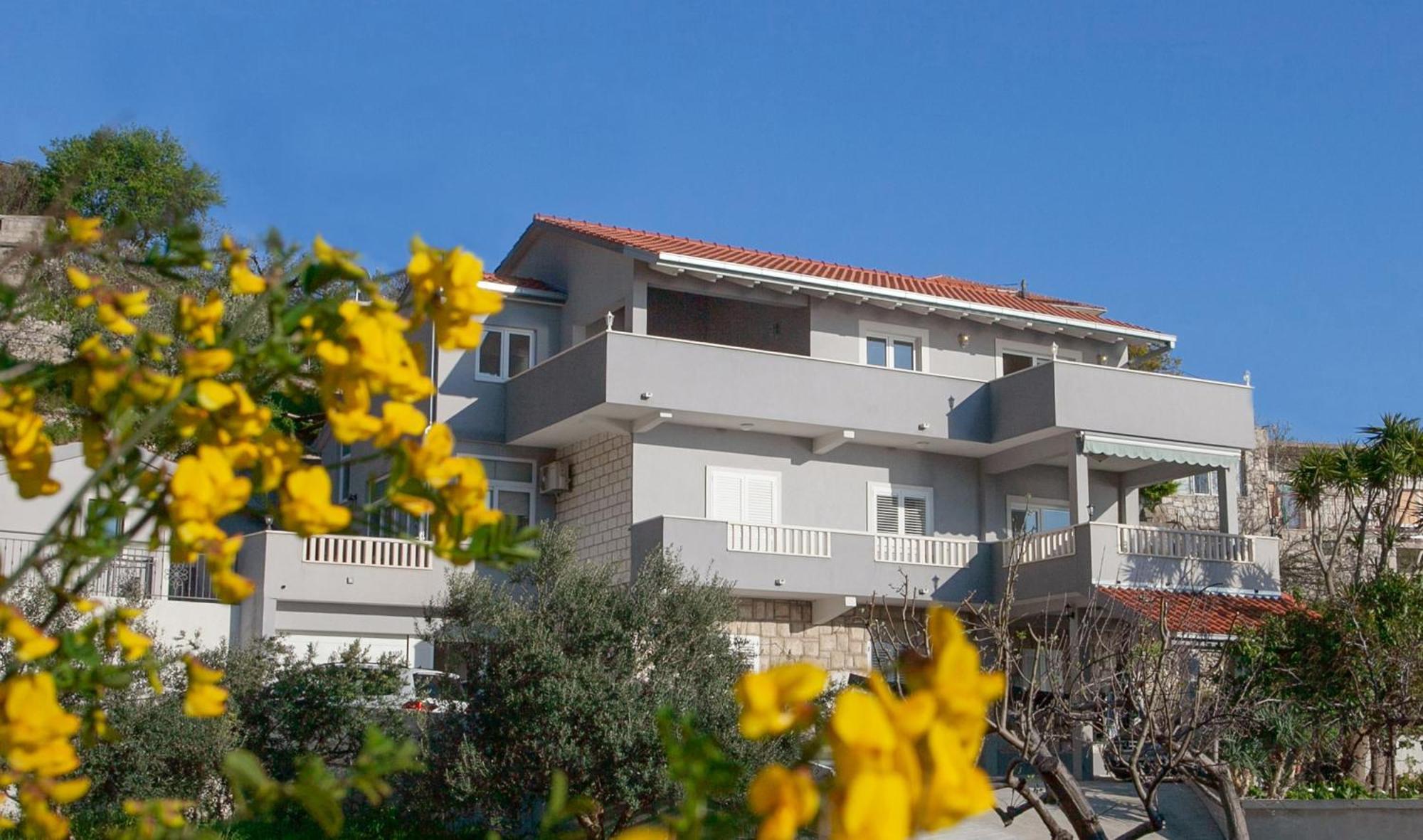 Luxury Sea View Apartment Jesenice  Exterior photo